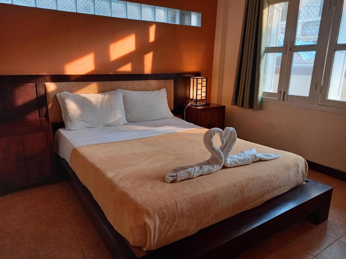 Manichan Pensión Luang Prabang Exterior foto