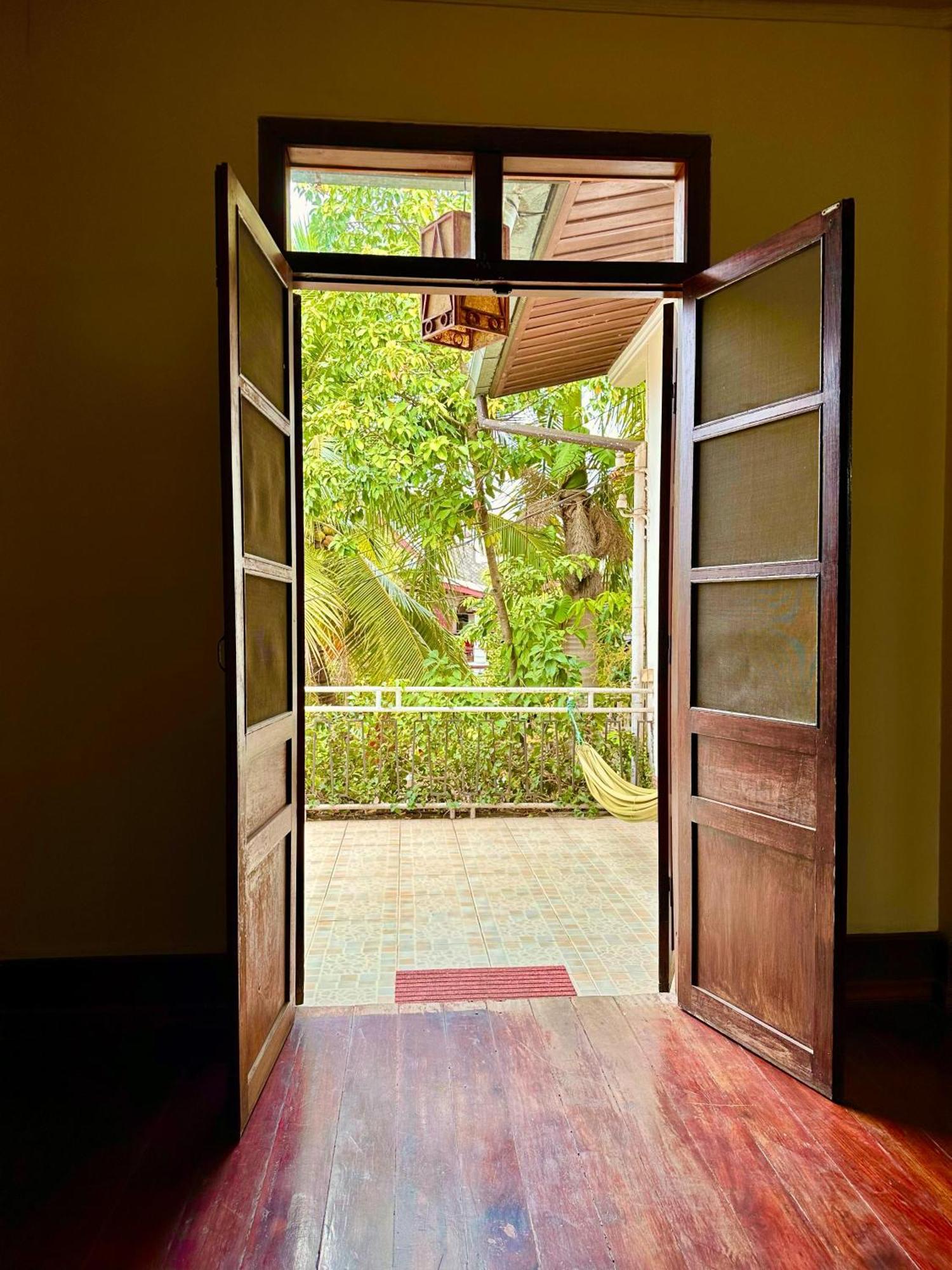 Manichan Pensión Luang Prabang Exterior foto